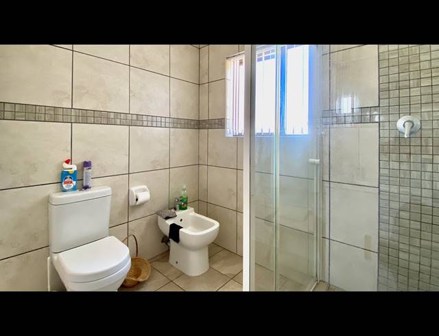 3 BEDROOM HOUSE FOR SALE IN DWARSKERSBOS